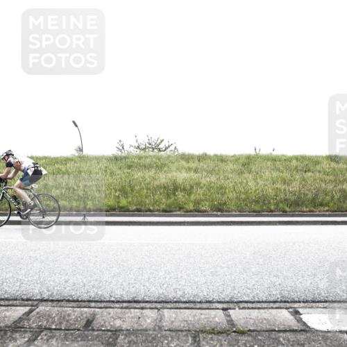 21.06.2026 - 29. Vierlanden-Triathlon H.Heesch http://msf.ph/oto/9867437 21.06.2026 10:33:39 Radfahren 147, 207, 224, 228, 362, 440, 541 meine-sportfotos.de