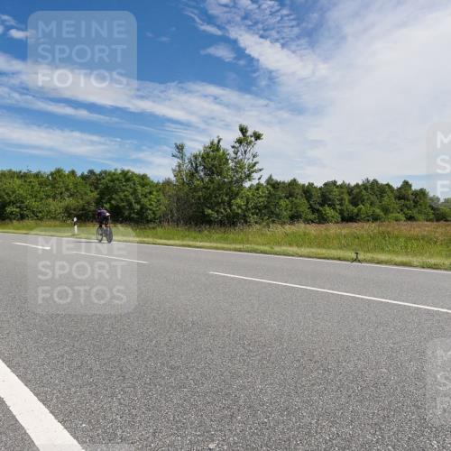 21.06.2026 - Viking Triathlon Michael Burmester http://msf.ph/oto/9867460 21.06.2026 11:39:05 Radfahren 51, 73, 102, 105, 126, 276, 306, 326, 606, 617 meine-sportfotos.de