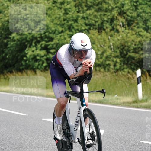 21.06.2026 - Viking Triathlon Michael Burmester http://msf.ph/oto/9867461 21.06.2026 12:18:22 Radfahren 5, 25, 43, 82, 391, 423, 448, 520, 520, 547, 575, 623, 633, 636 meine-sportfotos.de