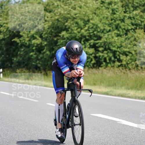 21.06.2026 - Viking Triathlon Michael Burmester http://msf.ph/oto/9867479 21.06.2026 12:18:24 Radfahren 5, 25, 43, 82, 391, 423, 448, 520, 547, 575, 623, 633, 636 meine-sportfotos.de