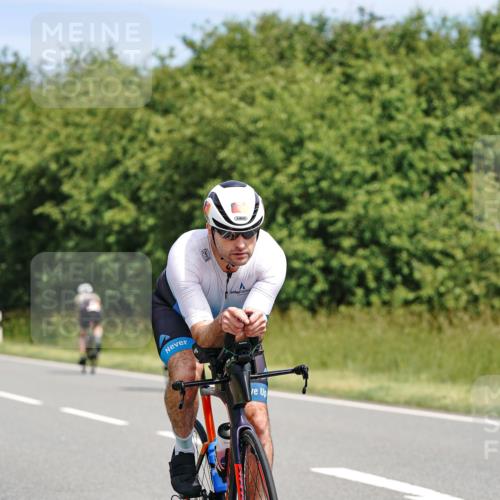 21.06.2026 - Viking Triathlon Michael Burmester http://msf.ph/oto/9867537 21.06.2026 12:18:46 Radfahren 31, 52, 80, 82, 170, 217, 233, 323, 371, 391, 452, 496, 516 meine-sportfotos.de
