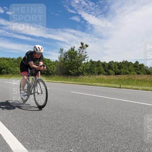 21.06.2026 - Viking Triathlon Michael Burmester http://msf.ph/oto/9867546 21.06.2026 11:39:27 Radfahren 51, 98, 126, 223, 273, 353, 358, 510, 523, 624, 625 meine-sportfotos.de