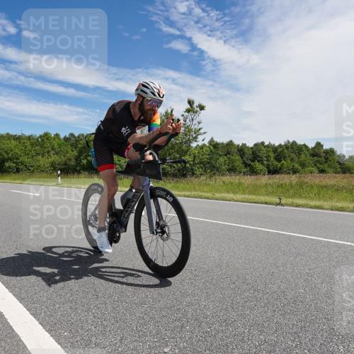 21.06.2026 - Viking Triathlon Michael Burmester http://msf.ph/oto/9867564 21.06.2026 11:39:51 Radfahren 2, 19, 21, 91, 173, 192, 194, 194, 313, 380 meine-sportfotos.de