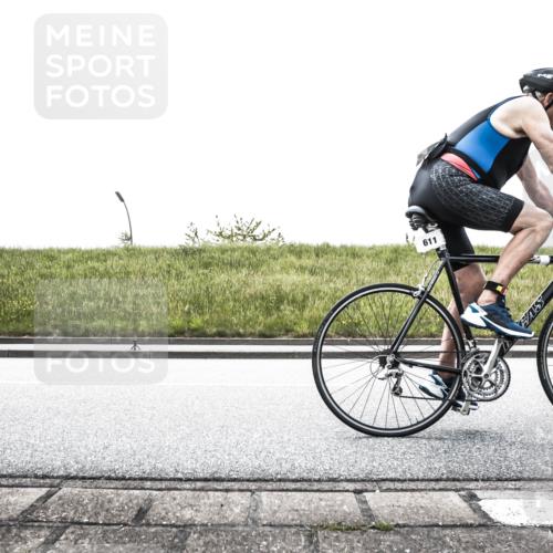 21.06.2026 - 29. Vierlanden-Triathlon H.Heesch http://msf.ph/oto/9867571 21.06.2026 10:35:18 Radfahren 220, 257, 271, 430, 611 meine-sportfotos.de