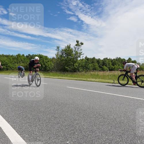 21.06.2026 - Viking Triathlon Michael Burmester http://msf.ph/oto/9867576 21.06.2026 11:39:55 Radfahren 2, 19, 21, 91, 173, 192, 194, 313, 380 meine-sportfotos.de