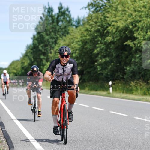 21.06.2026 - Viking Triathlon Michael Burmester http://msf.ph/oto/9867606 21.06.2026 12:19:04 Radfahren 39, 171, 325, 452, 496, 516, 517, 648, 656, 662 meine-sportfotos.de