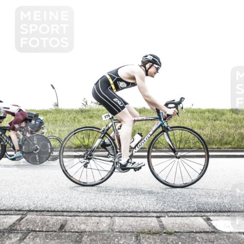 21.06.2026 - 29. Vierlanden-Triathlon H.Heesch http://msf.ph/oto/9867610 21.06.2026 10:36:02 Radfahren 9, 10, 25, 26, 34, 60, 88, 104, 186, 243, 278, 420 meine-sportfotos.de