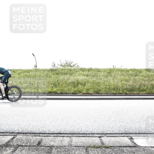 21.06.2026 - 29. Vierlanden-Triathlon H.Heesch http://msf.ph/oto/9867626 21.06.2026 10:36:10 Radfahren 104, 243, 376, 589 meine-sportfotos.de