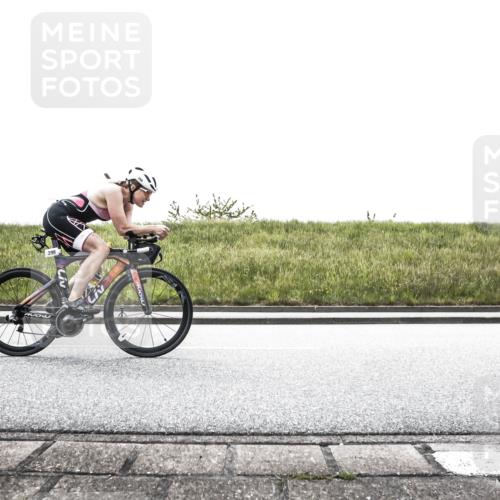 21.06.2026 - 29. Vierlanden-Triathlon H.Heesch http://msf.ph/oto/9867647 21.06.2026 10:36:41 Radfahren 51, 78, 99, 106, 177, 298 meine-sportfotos.de