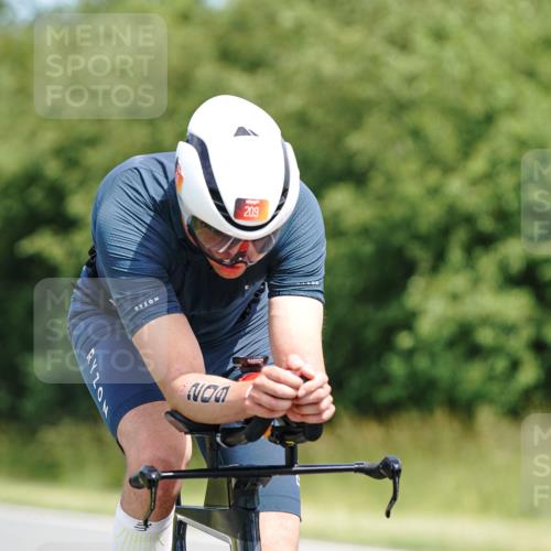 21.06.2026 - Viking Triathlon Michael Burmester http://msf.ph/oto/9867668 21.06.2026 12:19:30 Radfahren 30, 209, 343, 421, 425, 441, 443, 443, 472, 648 meine-sportfotos.de
