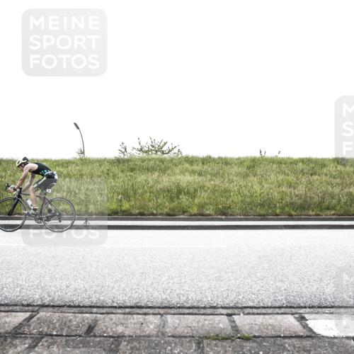 21.06.2026 - 29. Vierlanden-Triathlon H.Heesch http://msf.ph/oto/9867692 21.06.2026 10:37:24 Radfahren 161, 216, 272, 345, 379 meine-sportfotos.de