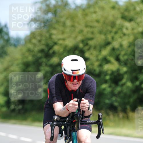 21.06.2026 - Viking Triathlon Michael Burmester http://msf.ph/oto/9867698 21.06.2026 12:19:48 Radfahren 42, 133, 133, 144, 231, 343, 421, 441, 443 meine-sportfotos.de