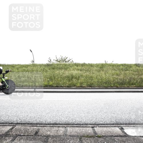 21.06.2026 - 29. Vierlanden-Triathlon H.Heesch http://msf.ph/oto/9867705 21.06.2026 10:37:34 Radfahren 216, 252, 267 meine-sportfotos.de