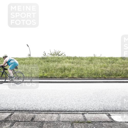 21.06.2026 - 29. Vierlanden-Triathlon H.Heesch http://msf.ph/oto/9867765 21.06.2026 10:38:32 Radfahren 139, 160, 212, 344, 373 meine-sportfotos.de