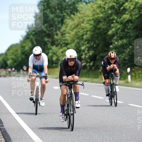 21.06.2026 - Viking Triathlon Michael Burmester http://msf.ph/oto/9867769 21.06.2026 12:21:01 Radfahren 13, 183, 339, 375, 395, 400, 628, 643 meine-sportfotos.de