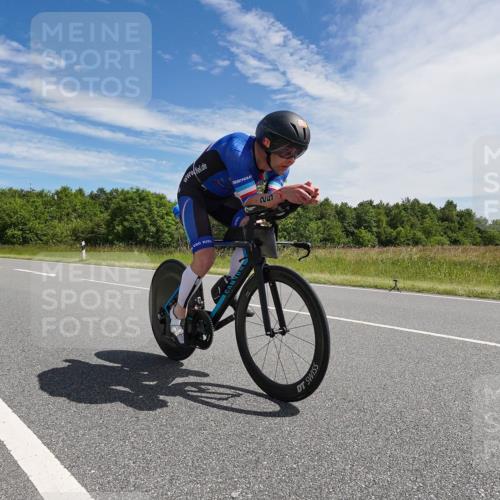 21.06.2026 - Viking Triathlon Michael Burmester http://msf.ph/oto/9867808 21.06.2026 11:41:41 Radfahren 25, 214, 219, 239, 269, 314, 322, 407, 508, 547, 549, 575 meine-sportfotos.de