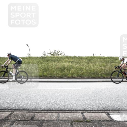 21.06.2026 - 29. Vierlanden-Triathlon H.Heesch http://msf.ph/oto/9867853 21.06.2026 10:40:59 Radfahren 39, 165, 231, 265, 269, 289, 301 meine-sportfotos.de