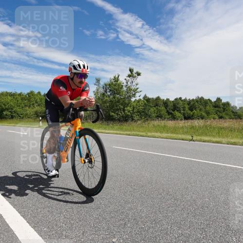 21.06.2026 - Viking Triathlon Michael Burmester http://msf.ph/oto/9867864 21.06.2026 11:42:40 Radfahren 16, 53, 116, 118, 132, 226, 397, 556, 634, 645, 661 meine-sportfotos.de