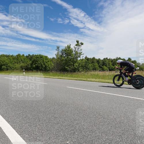 21.06.2026 - Viking Triathlon Michael Burmester http://msf.ph/oto/9867874 21.06.2026 11:42:44 Radfahren 16, 53, 90, 116, 118, 132, 226, 397, 556, 634, 645, 661 meine-sportfotos.de