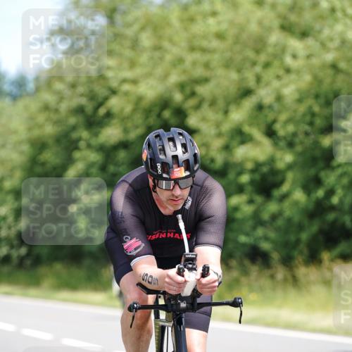 21.06.2026 - Viking Triathlon Michael Burmester http://msf.ph/oto/9867884 21.06.2026 12:21:45 Radfahren 100, 100, 102, 202, 214, 234, 321, 324, 341, 399, 465, 469, 475, 505, 508, 533, 624, 632, 650 meine-sportfotos.de