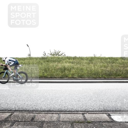 21.06.2026 - 29. Vierlanden-Triathlon H.Heesch http://msf.ph/oto/9867900 21.06.2026 10:41:59 Radfahren 195, 464, 473 meine-sportfotos.de
