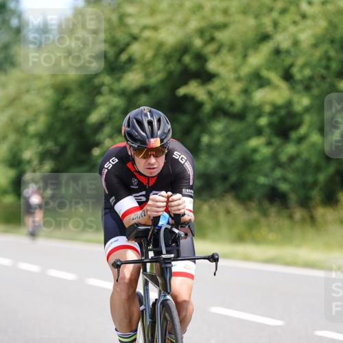 21.06.2026 - Viking Triathlon Michael Burmester http://msf.ph/oto/9867916 21.06.2026 12:21:51 Radfahren 41, 53, 83, 86, 100, 102, 202, 234, 238, 243, 321, 324, 341, 429, 456, 469, 475, 505, 533, 624, 632, 645, 668, 670 meine-sportfotos.de