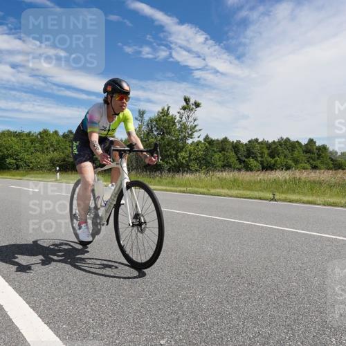 21.06.2026 - Viking Triathlon Michael Burmester http://msf.ph/oto/9867917 21.06.2026 11:43:10 Radfahren 5, 55, 57, 89, 226, 256, 267, 267, 304, 337, 456, 490, 545, 571, 640, 659 meine-sportfotos.de
