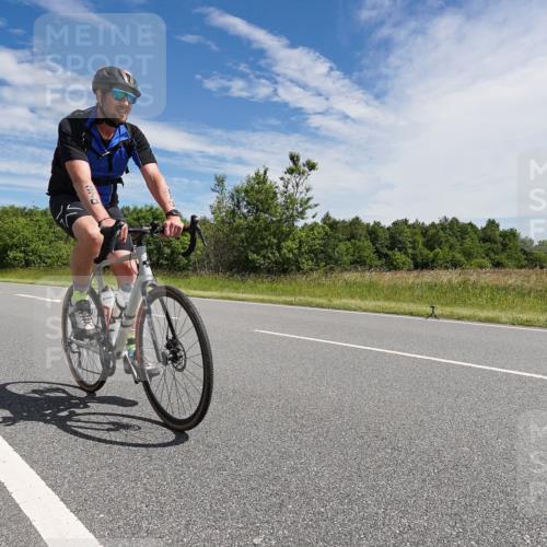 21.06.2026 - Viking Triathlon Michael Burmester http://msf.ph/oto/9867959 21.06.2026 11:43:47 Radfahren 41, 58, 64, 66, 66, 68, 68, 70, 86, 94, 101, 165, 255, 261, 316, 370, 386, 419, 429, 441, 442, 546, 612, 668 meine-sportfotos.de