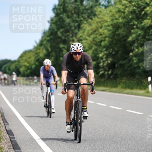 21.06.2026 - Viking Triathlon Michael Burmester http://msf.ph/oto/9867996 21.06.2026 12:22:01 Radfahren 41, 53, 83, 86, 100, 202, 205, 219, 238, 239, 243, 321, 324, 341, 369, 429, 456, 467, 469, 533, 606, 632, 645, 668, 670 meine-sportfotos.de
