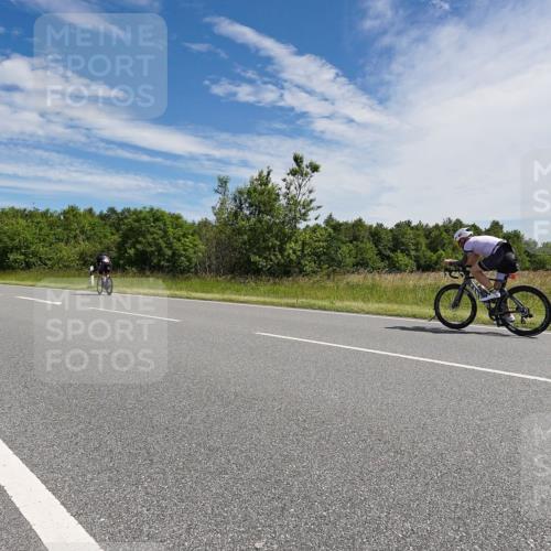 21.06.2026 - Viking Triathlon Michael Burmester http://msf.ph/oto/9868019 21.06.2026 11:44:17 Radfahren 44, 84, 163, 211, 282, 289, 348, 348, 374, 387, 411, 463, 509, 561, 608, 613, 643, 670 meine-sportfotos.de