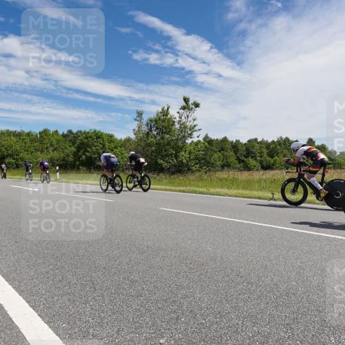 21.06.2026 - Viking Triathlon Michael Burmester http://msf.ph/oto/9868043 21.06.2026 11:44:21 Radfahren 44, 84, 163, 166, 199, 211, 252, 282, 289, 348, 348, 374, 387, 411, 509, 561, 608, 613, 643, 670 meine-sportfotos.de