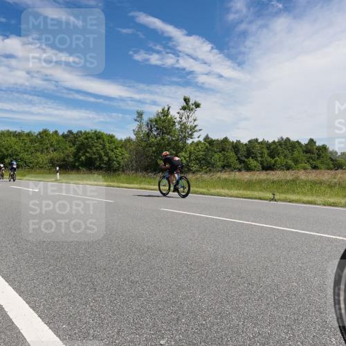 21.06.2026 - Viking Triathlon Michael Burmester http://msf.ph/oto/9868060 21.06.2026 11:44:26 Radfahren 44, 56, 84, 163, 166, 199, 211, 252, 282, 289, 348, 348, 374, 387, 411, 509, 561, 608, 613, 643 meine-sportfotos.de