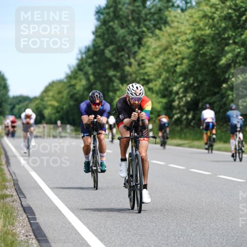 21.06.2026 - Viking Triathlon Michael Burmester http://msf.ph/oto/9868075 21.06.2026 12:22:24 Radfahren 94, 132, 142, 192, 262, 279, 318, 329, 369, 442, 523, 548, 606, 644 meine-sportfotos.de