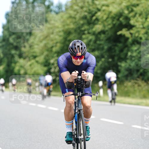 21.06.2026 - Viking Triathlon Michael Burmester http://msf.ph/oto/9868089 21.06.2026 12:22:26 Radfahren 94, 132, 134, 142, 192, 262, 279, 318, 329, 369, 442, 523, 548, 606, 644 meine-sportfotos.de