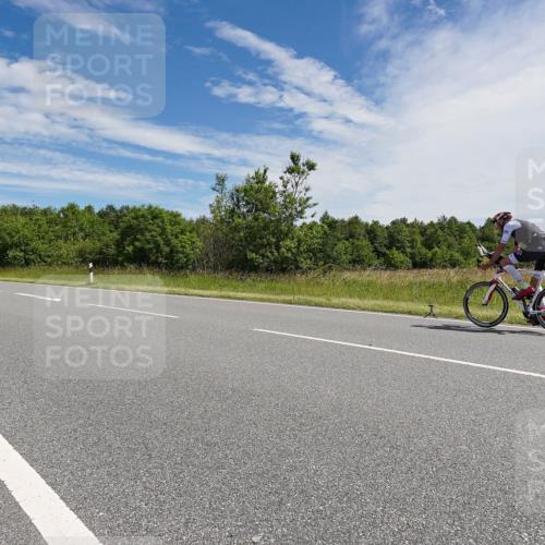 21.06.2026 - Viking Triathlon Michael Burmester http://msf.ph/oto/9868099 21.06.2026 11:44:34 Radfahren 56, 166, 199, 211, 252, 266, 282, 348, 548, 561, 608, 643 meine-sportfotos.de