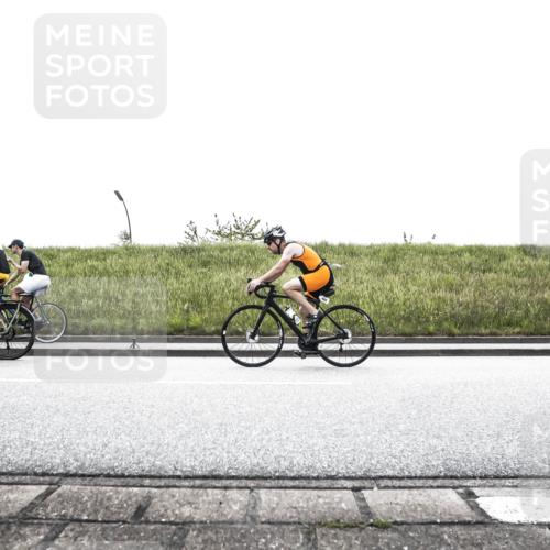 21.06.2026 - 29. Vierlanden-Triathlon H.Heesch http://msf.ph/oto/9868100 21.06.2026 10:44:28 Radfahren 131, 173, 399, 409, 434, 459, 468 meine-sportfotos.de