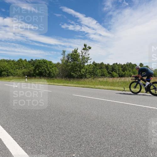 21.06.2026 - Viking Triathlon Michael Burmester http://msf.ph/oto/9868118 21.06.2026 11:44:40 Radfahren 56, 63, 162, 166, 199, 252, 257, 266, 548 meine-sportfotos.de