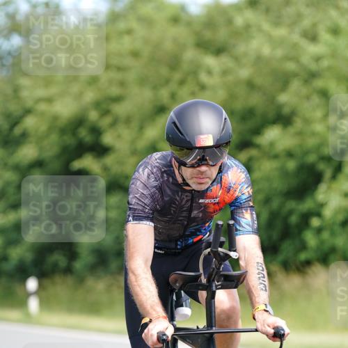 21.06.2026 - Viking Triathlon Michael Burmester http://msf.ph/oto/9868134 21.06.2026 12:22:33 Radfahren 94, 132, 134, 142, 158, 192, 262, 279, 329, 442, 523, 548, 577, 630, 644 meine-sportfotos.de