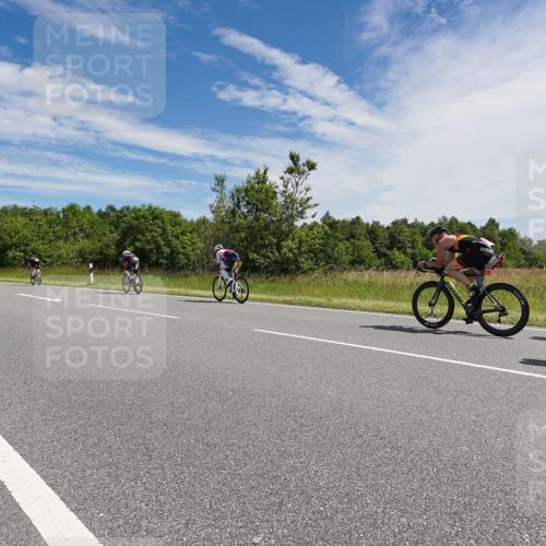 21.06.2026 - Viking Triathlon Michael Burmester http://msf.ph/oto/9868148 21.06.2026 11:45:00 Radfahren 63, 99, 113, 198, 257, 382, 460, 522 meine-sportfotos.de