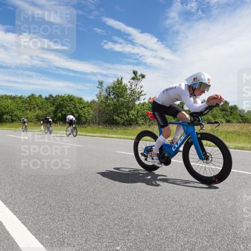 21.06.2026 - Viking Triathlon Michael Burmester http://msf.ph/oto/9868188 21.06.2026 11:45:44 Radfahren 8, 46, 111, 123, 138, 186, 227, 438, 495, 532 meine-sportfotos.de