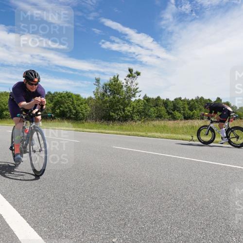 21.06.2026 - Viking Triathlon Michael Burmester http://msf.ph/oto/9868222 21.06.2026 11:45:58 Radfahren 60, 111, 186, 186, 212, 227, 227, 245, 495, 532, 532, 541, 562 meine-sportfotos.de
