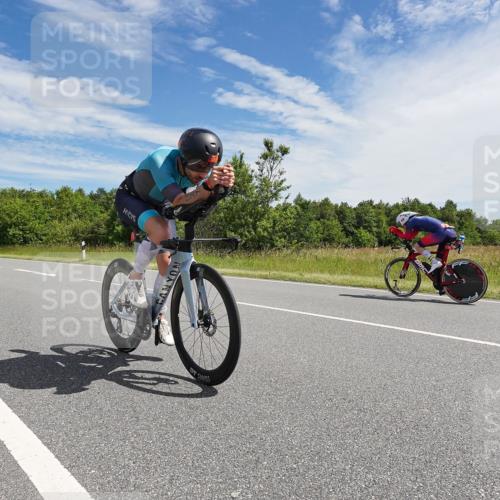 21.06.2026 - Viking Triathlon Michael Burmester http://msf.ph/oto/9868289 21.06.2026 11:46:47 Radfahren 87, 119, 154, 169, 181, 237, 280, 315, 355, 355, 409, 426, 462, 462, 527, 565, 649, 655, 655 meine-sportfotos.de