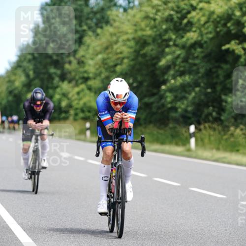 21.06.2026 - Viking Triathlon Michael Burmester http://msf.ph/oto/9868350 21.06.2026 12:23:34 Radfahren 8, 16, 46, 65, 73, 98, 103, 119, 126, 136, 165, 177, 223, 225, 256, 256, 280, 380, 388, 457, 527, 546, 563, 569, 605, 615, 634, 654 meine-sportfotos.de