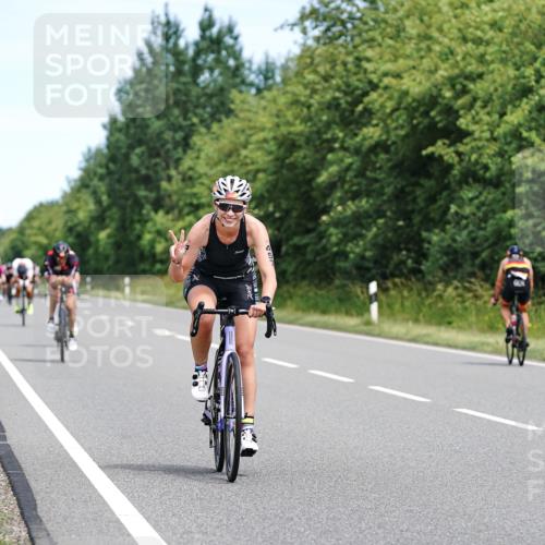 21.06.2026 - Viking Triathlon Michael Burmester http://msf.ph/oto/9868373 21.06.2026 12:23:37 Radfahren 8, 16, 46, 62, 65, 73, 98, 103, 119, 126, 136, 165, 177, 222, 223, 225, 256, 256, 280, 380, 388, 457, 527, 530, 546, 563, 569, 605, 615, 634, 654 meine-sportfotos.de