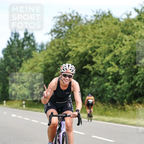 21.06.2026 - Viking Triathlon Michael Burmester http://msf.ph/oto/9868381 21.06.2026 12:23:38 Radfahren 8, 16, 46, 62, 65, 73, 98, 103, 119, 126, 136, 165, 177, 222, 223, 225, 256, 256, 280, 380, 388, 457, 527, 530, 546, 563, 569, 605, 615, 634, 654 meine-sportfotos.de