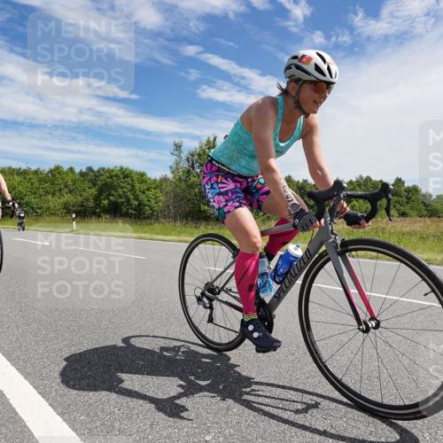 21.06.2026 - Viking Triathlon Michael Burmester http://msf.ph/oto/9868406 21.06.2026 11:47:53 Radfahren 24, 37, 185, 220, 356, 378, 416, 427, 464, 474, 483, 559, 578, 601 meine-sportfotos.de