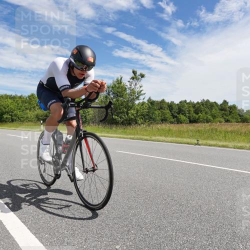 21.06.2026 - Viking Triathlon Michael Burmester http://msf.ph/oto/9868441 21.06.2026 11:48:10 Radfahren 37, 97, 189, 427, 474, 559, 601, 651 meine-sportfotos.de
