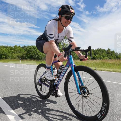 21.06.2026 - Viking Triathlon Michael Burmester http://msf.ph/oto/9868491 21.06.2026 11:48:33 Radfahren 34, 45, 125, 125, 150, 150, 188, 197, 250, 303, 327, 340, 434, 485, 553, 553, 616, 616, 622, 622, 651, 652, 663, 665, 669 meine-sportfotos.de