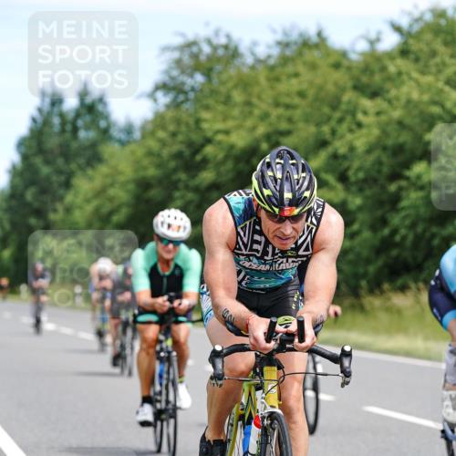 21.06.2026 - Viking Triathlon Michael Burmester http://msf.ph/oto/9868524 21.06.2026 12:23:51 Radfahren 8, 46, 58, 62, 65, 103, 119, 222, 256, 280, 353, 357, 368, 527, 530, 534, 563, 569, 605, 654 meine-sportfotos.de
