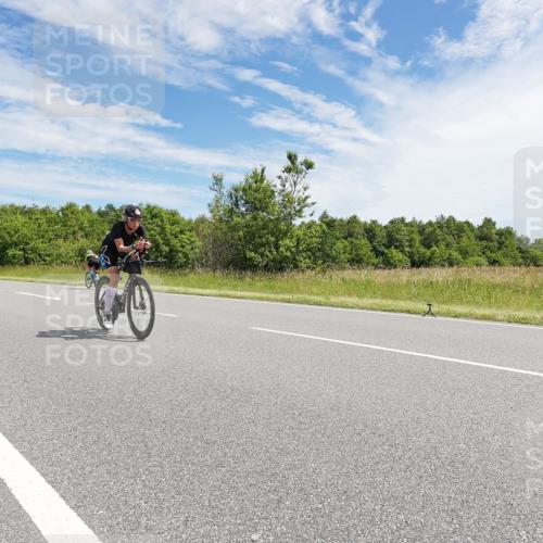 21.06.2026 - Viking Triathlon Michael Burmester http://msf.ph/oto/9868526 21.06.2026 11:48:59 Radfahren 167, 203, 250, 296, 298, 305, 307, 433, 473 meine-sportfotos.de